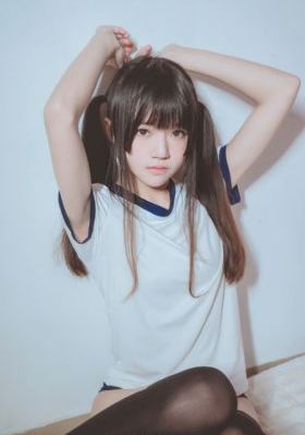 隐藏